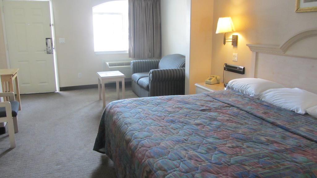 Camelot Inn & Suites Highway 290/Northwest Freeway Jersey Village Pokoj fotografie