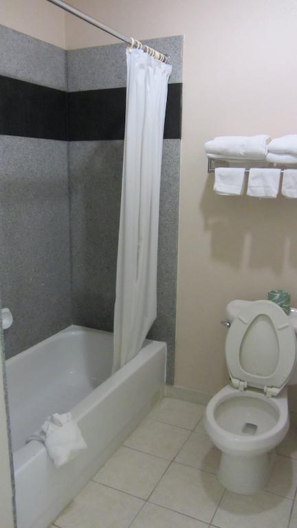 Camelot Inn & Suites Highway 290/Northwest Freeway Jersey Village Pokoj fotografie