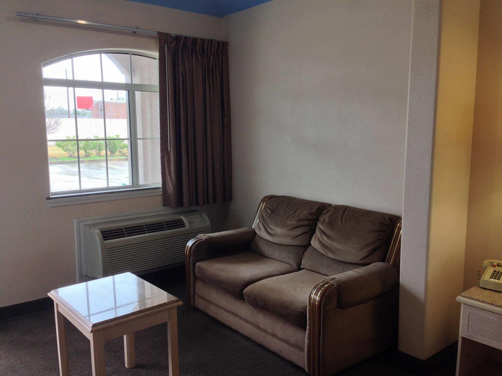 Camelot Inn & Suites Highway 290/Northwest Freeway Jersey Village Exteriér fotografie
